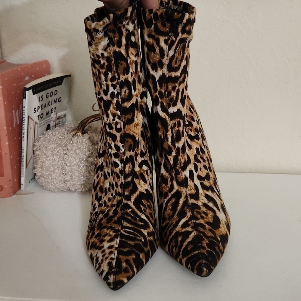New Leopard print Boots Fall Winter Contemporary Formal Party Holidays Photos - Picture 7 of 11